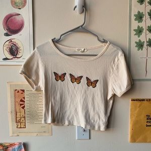 Urban Outfitters Truly Madly Deeply 🦋 crop top